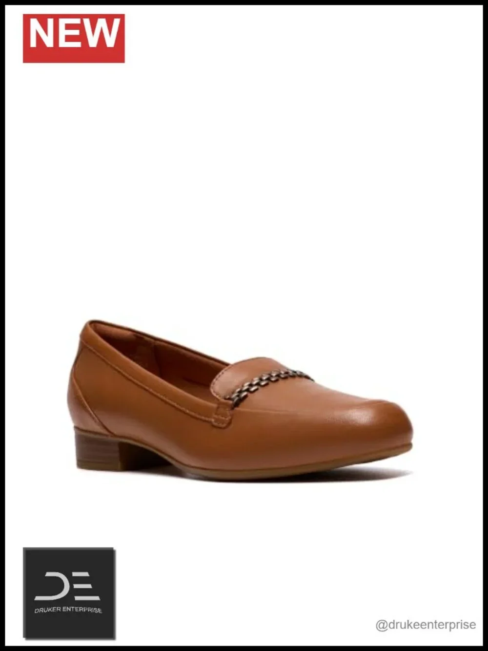 Women's Leather Loafers with Metal Chain Trim - Comfortable Slip-Ons